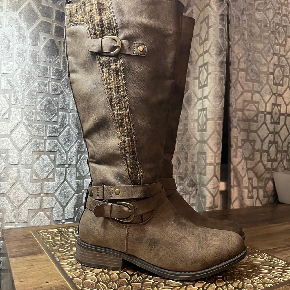 Brown Knee-High Women's Boots